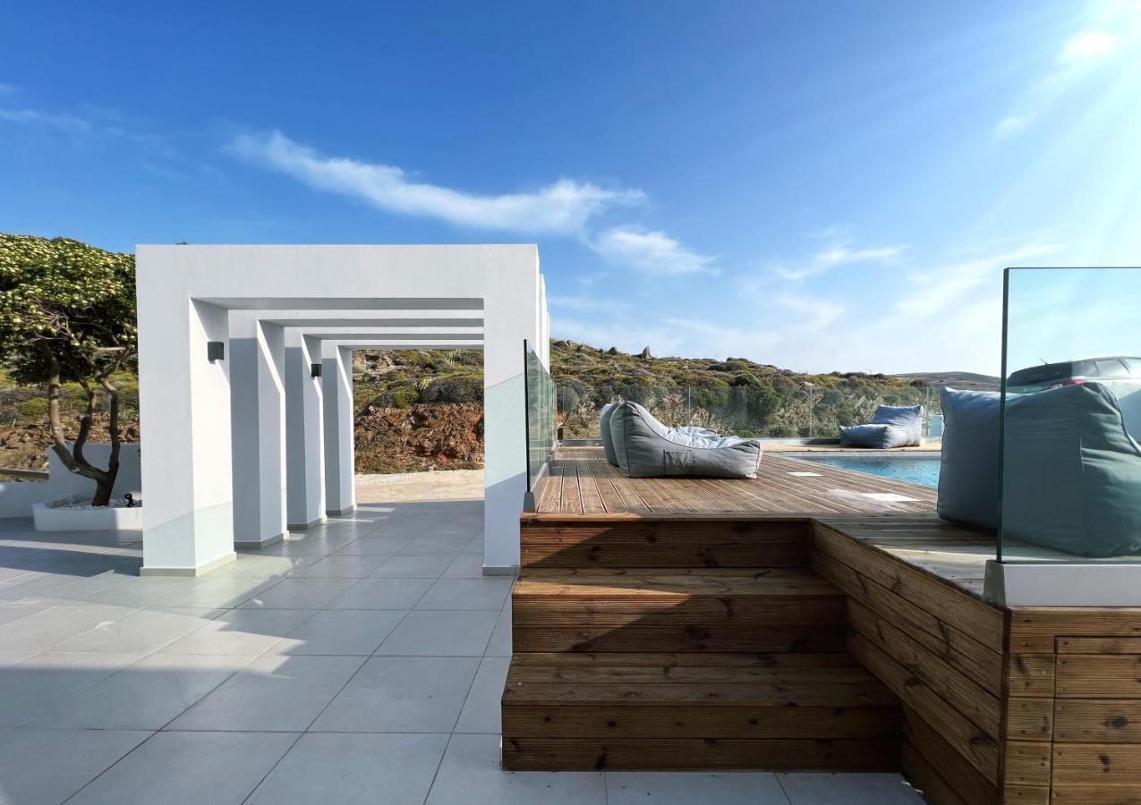 The Thermia Suites Kíthnos Esterno foto