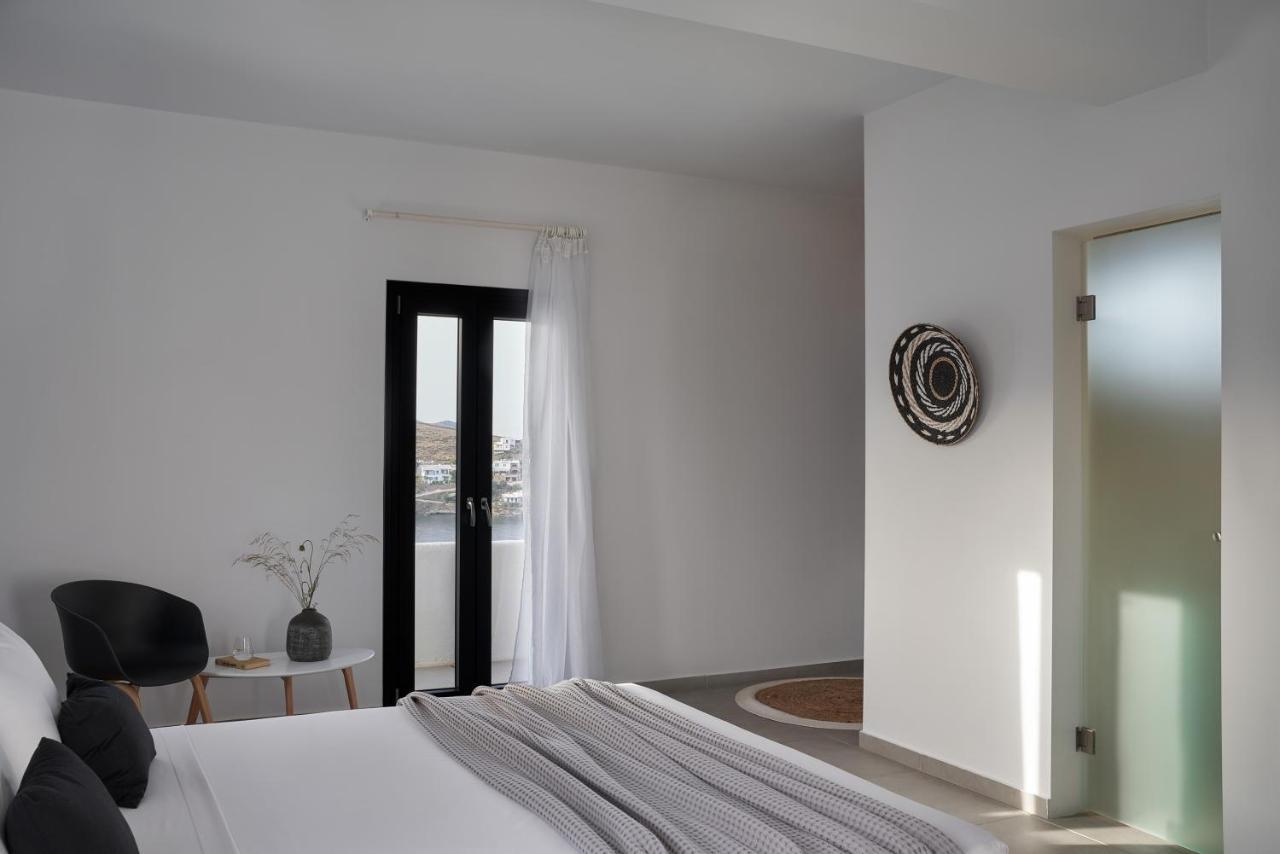 The Thermia Suites Kíthnos Esterno foto