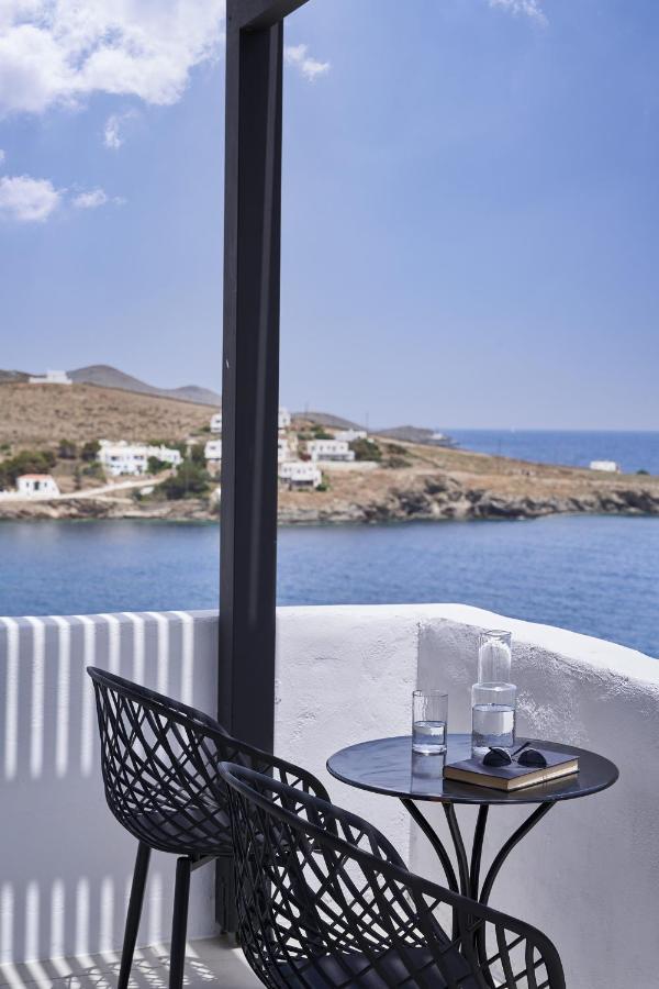 The Thermia Suites Kíthnos Esterno foto
